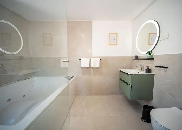 Lu Heritage & Palace Gæstehus Split