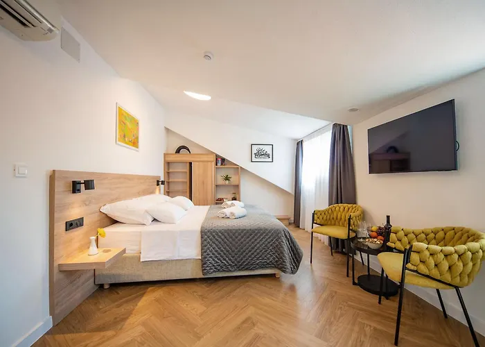 Gæstehus Lu Heritage & Palace