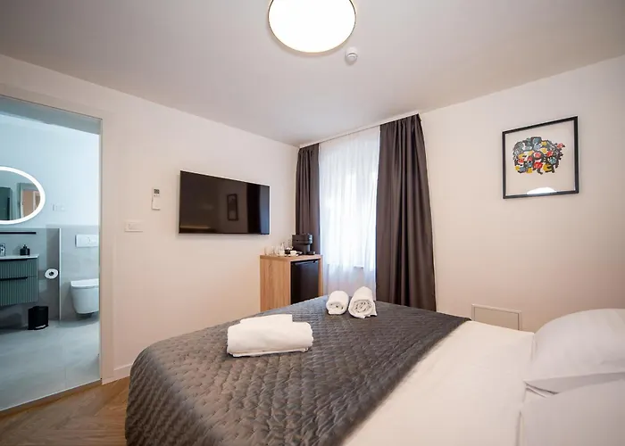 Lu Heritage & Palace Gæstehus 4*