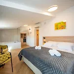 Vendégház Lu Heritage & Palace 4*