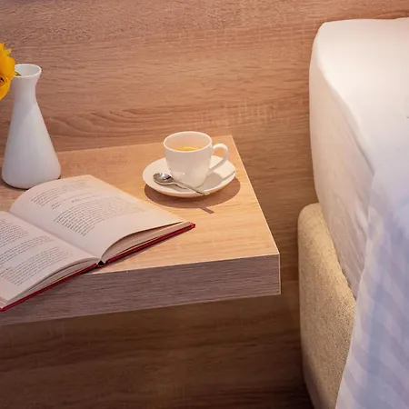 Lu Heritage & Palace