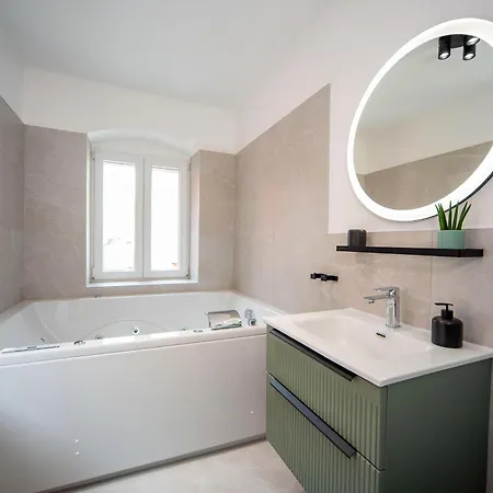 Guest house Lu Heritage & Palace