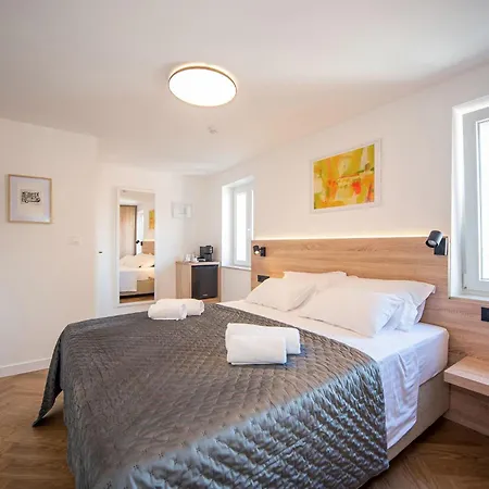 Lu Heritage & Palace Affittacamere 4*