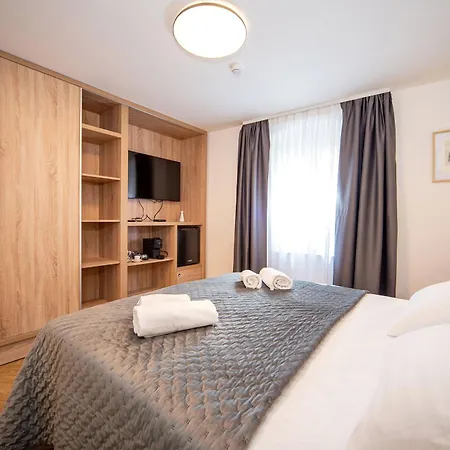 Lu Heritage & Palace Affittacamere 4*