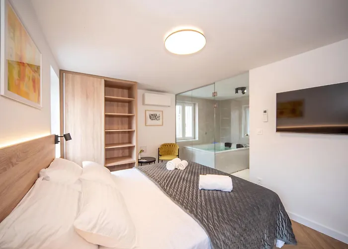 Lu Heritage & Palace 게스트하우스 스플리트